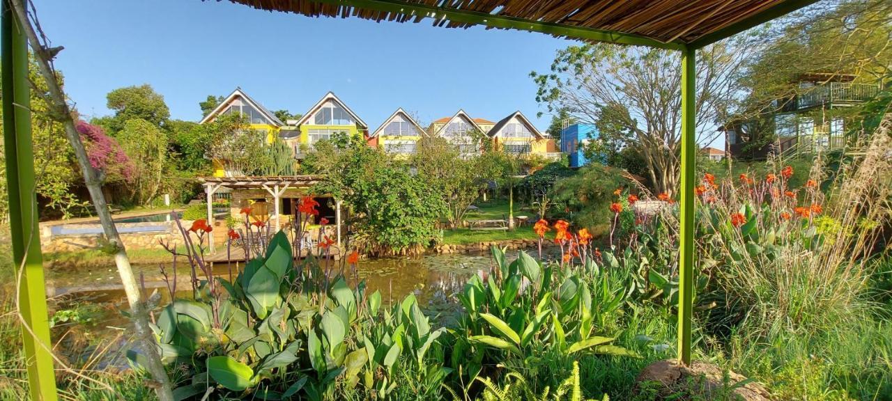 Yellow Haven Lodge Kampala Extérieur photo
