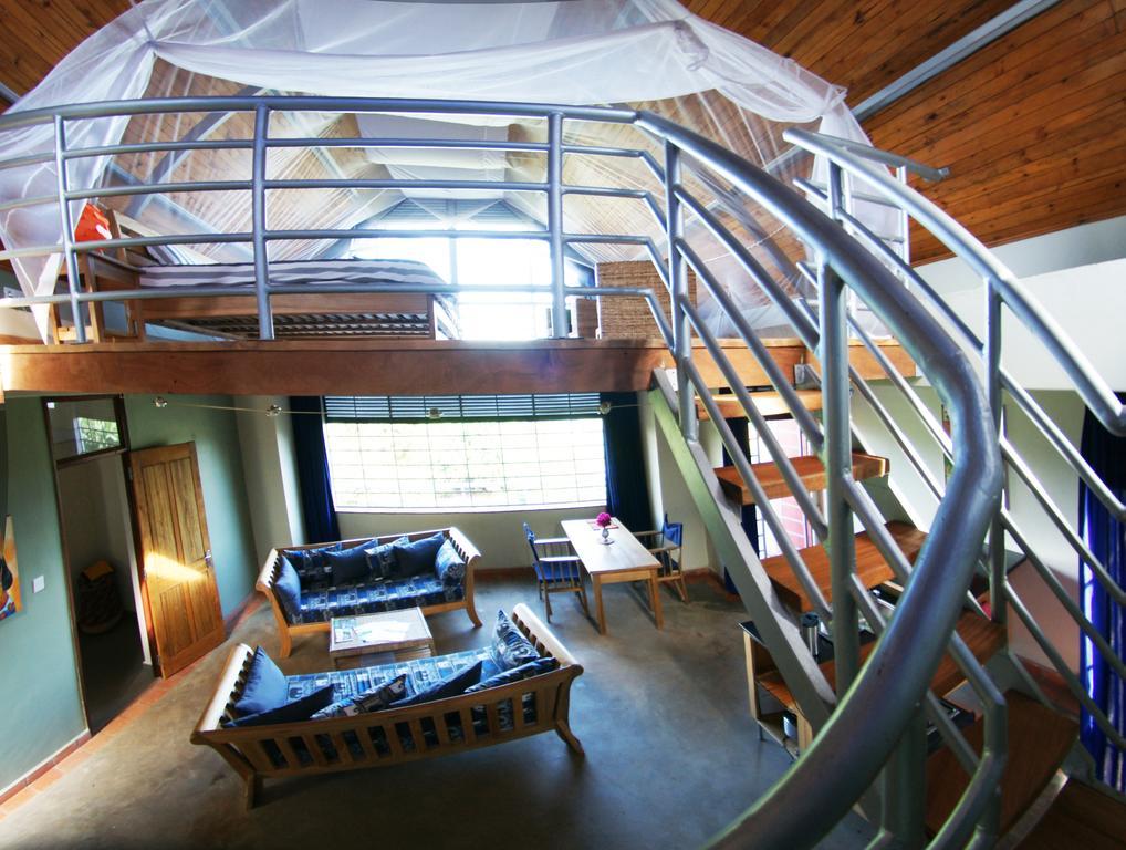 Yellow Haven Lodge Kampala Extérieur photo